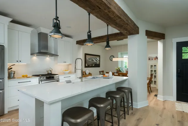 $1,424,750 | 1 Pickett Lane, Rexford, NY 12148