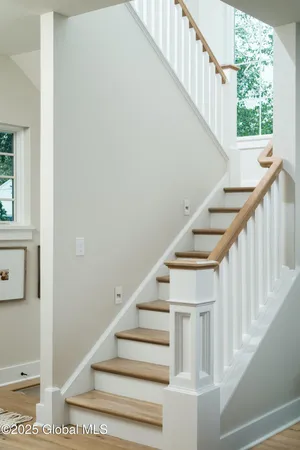 $1,424,750 | 1 Pickett Lane, Rexford, NY 12148