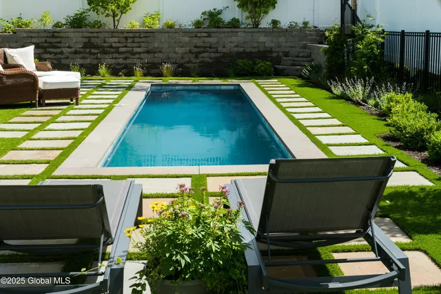 $1,424,750 | 1 Pickett Lane, Rexford, NY 12148