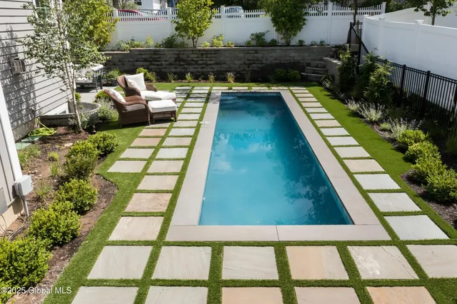 $1,424,750 | 1 Pickett Lane, Rexford, NY 12148