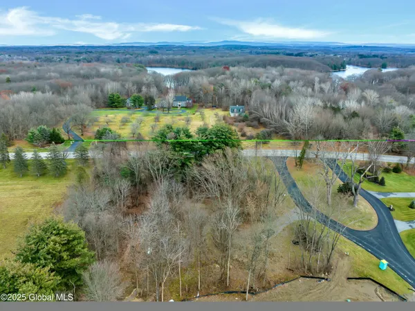 $1,424,750 | 1 Pickett Lane, Rexford, NY 12148