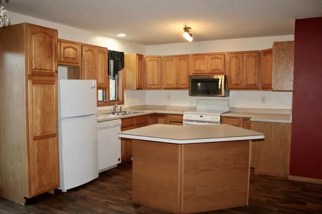 $239,500 | 311 Kendall Avenue South, Thief River Falls, MN 56701