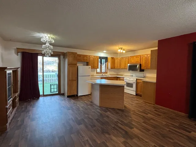 $239,500 | 311 Kendall Avenue South, Thief River Falls, MN 56701