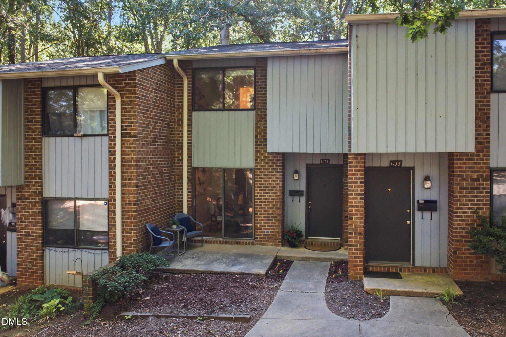 1133 Schaub Drive Raleigh, NC 27606 - Photo 4 of 34
