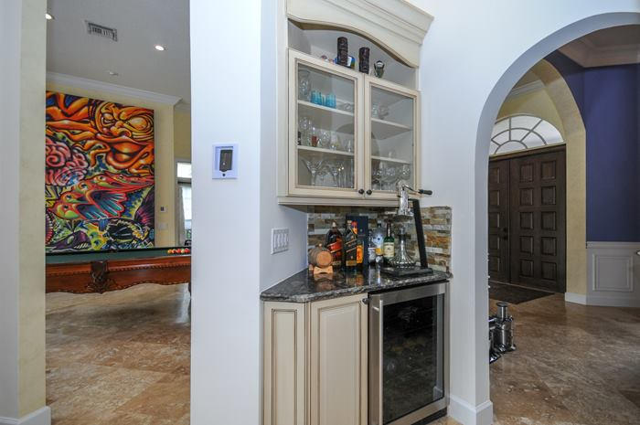 761 Cedar Cove Road Wellington, FL 33414 - Photo 8 of 35 bar_700