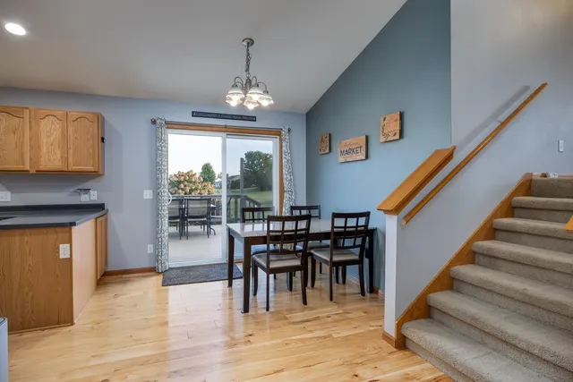 $510,000 | W2718 Fonda Lane, Belleville, WI 53508