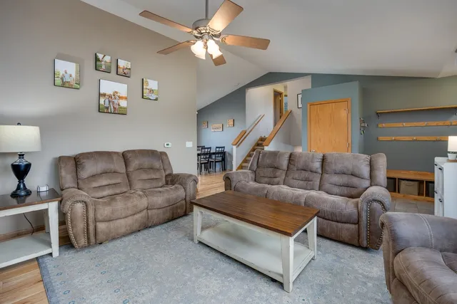 $510,000 | W2718 Fonda Lane, Belleville, WI 53508