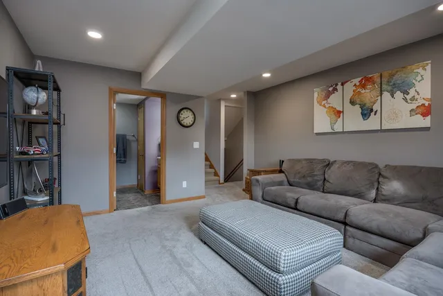 $510,000 | W2718 Fonda Lane, Belleville, WI 53508