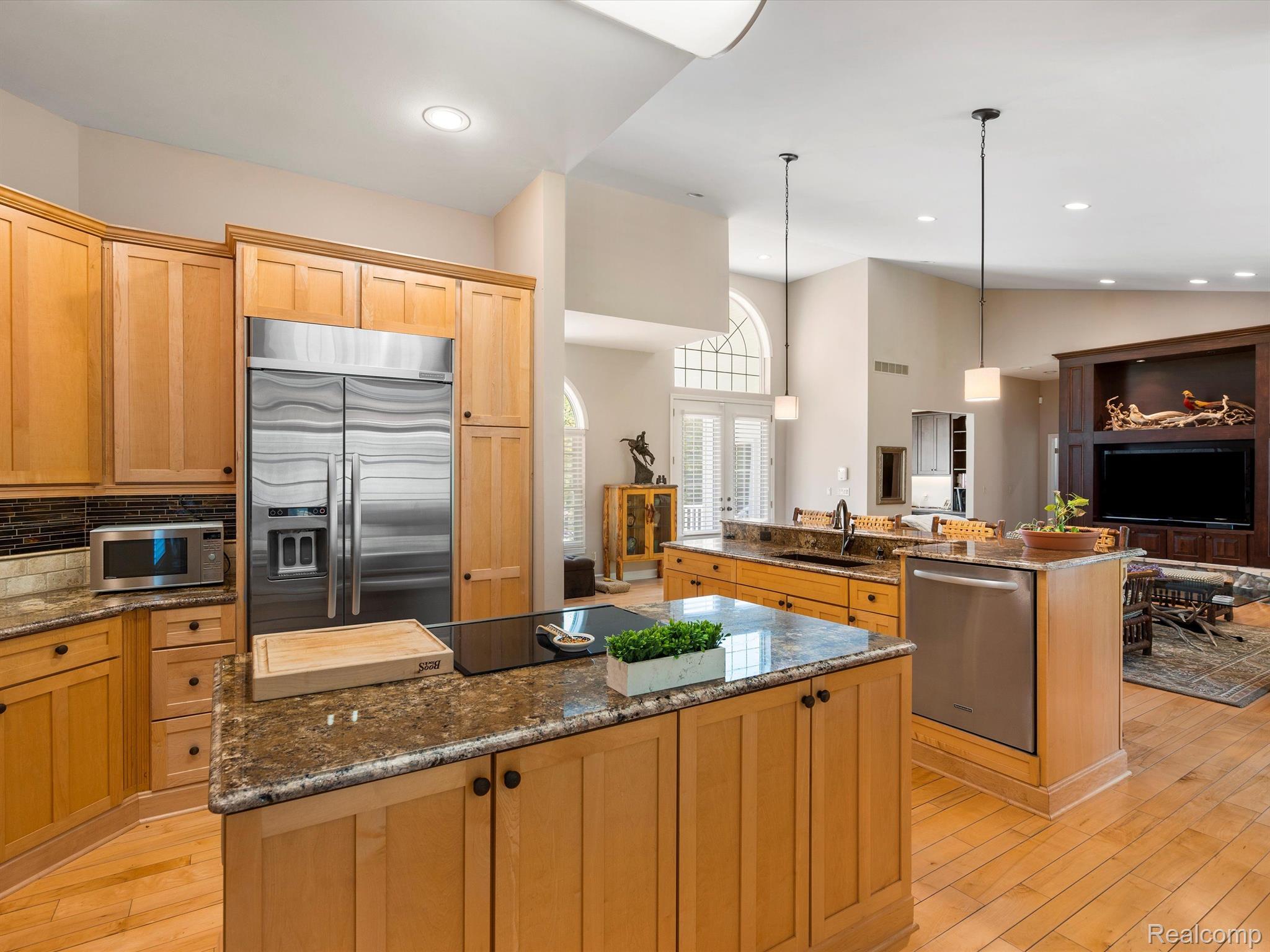 10333 Gibbs Road Clarkston, MI 48348 - Photo 28 of 87 Gallery Image 28