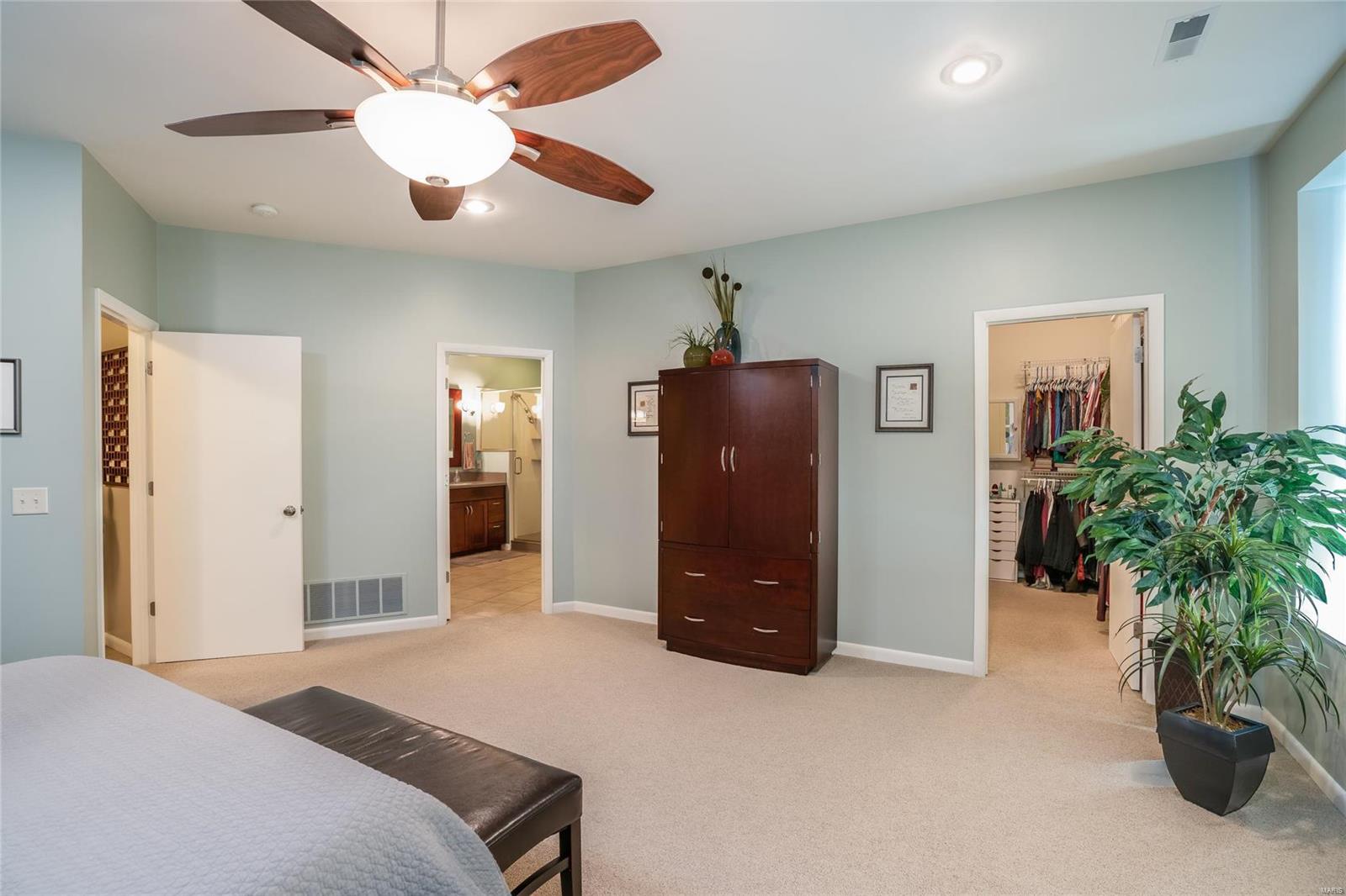 9205 Robyn Road St. Louis, MO 63127 - Photo 22 of 46 Gallery Image 22