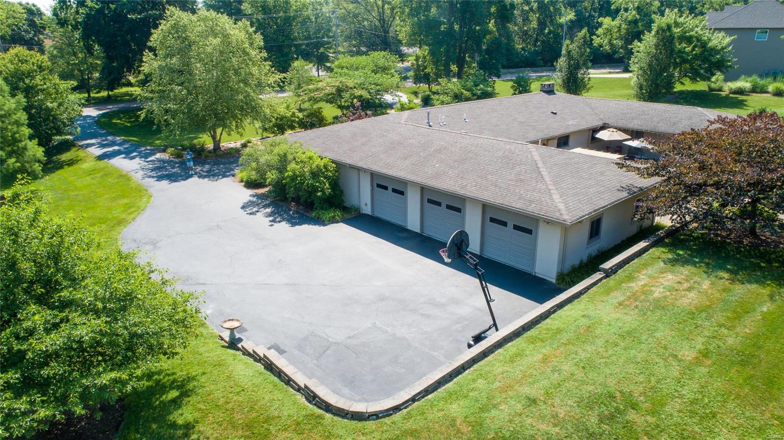 9205 Robyn Road St. Louis, MO 63127 - Photo 40 of 46 Gallery Image 40