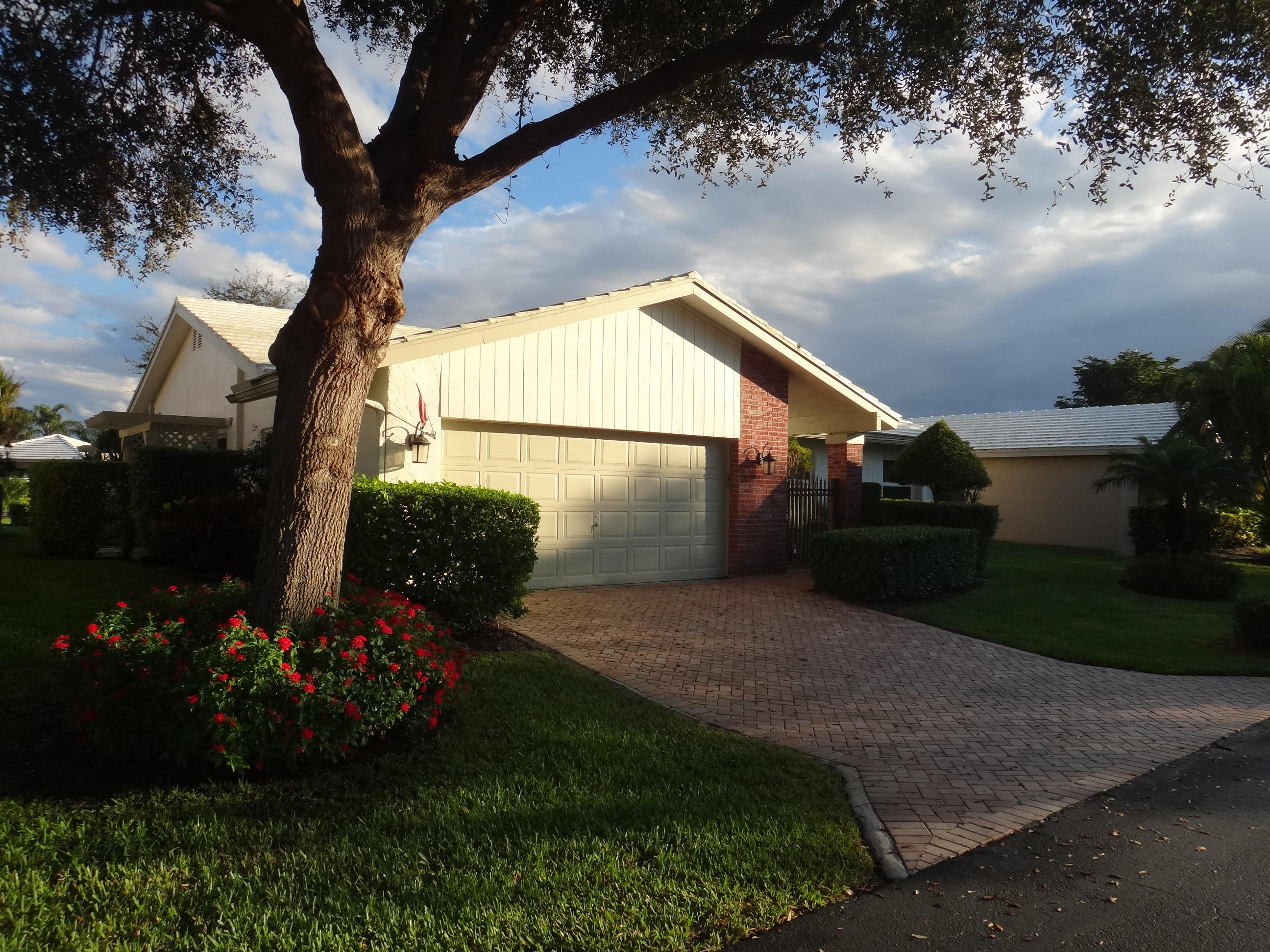 5651 Pinecrest Circle Boca Raton, FL 33433 - Photo 2 of 21 DSC08358