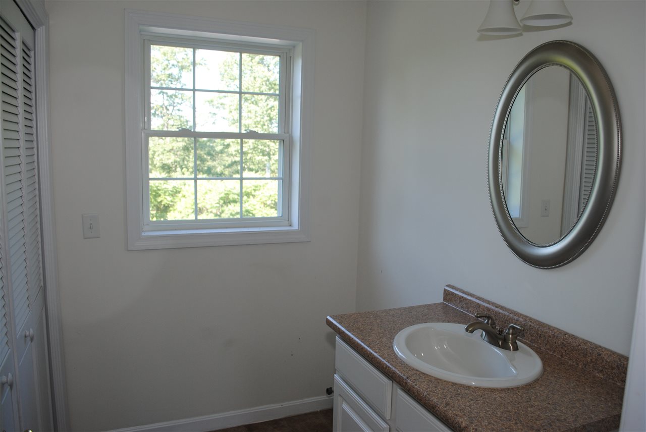 94 Champlin Ridge Road Rochester, NH 03867 - Photo 13 of 24
