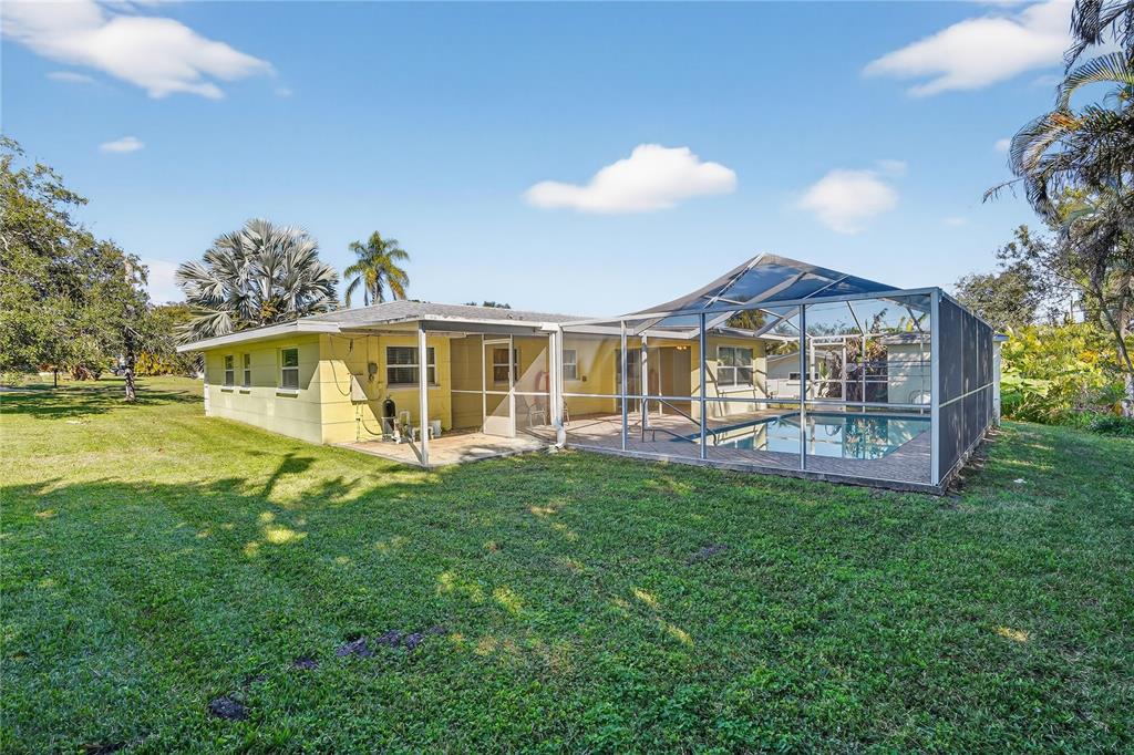 2962 8th Avenue Southwest Largo, FL 33770 - Photo 30 of 39