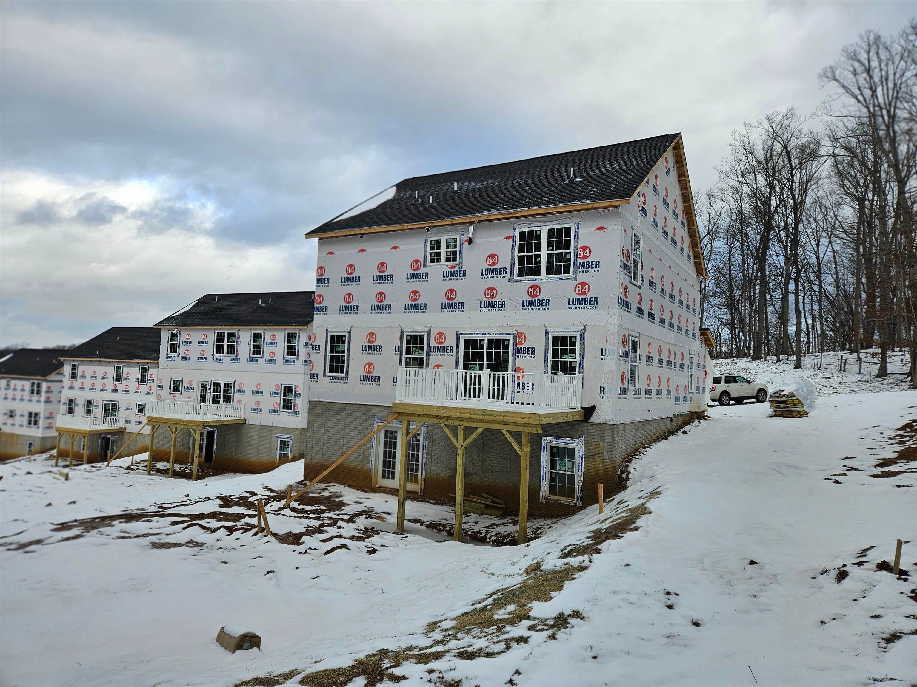 1420 Walnut Ridge Road Christiansburg, VA 24073 - Photo 8 of 9 Gallery Image 8
