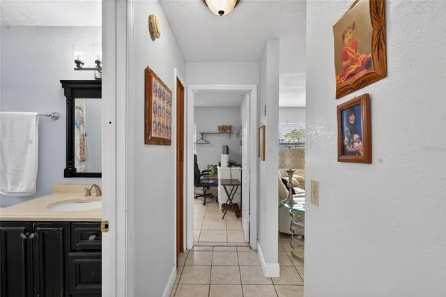 $345,000 | 5438 Snowflake Court, Orlando, FL 32839