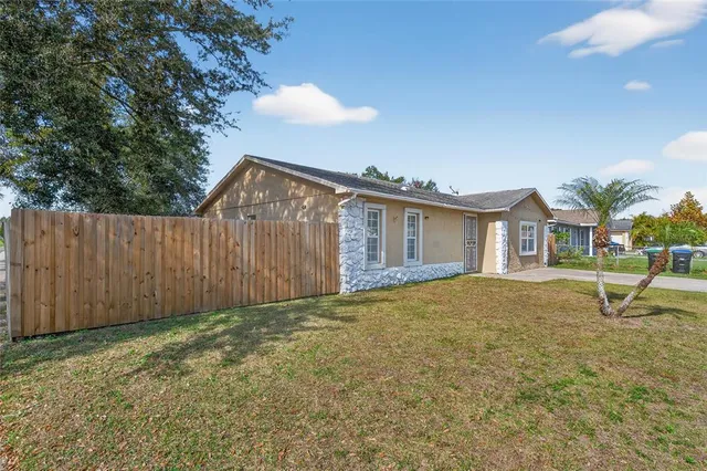 $345,000 | 5438 Snowflake Court, Orlando, FL 32839