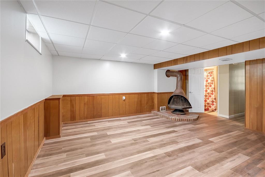 83 Bellview Circle McKees Rocks, PA 15136 - Photo 10 of 14 Gallery Image 10