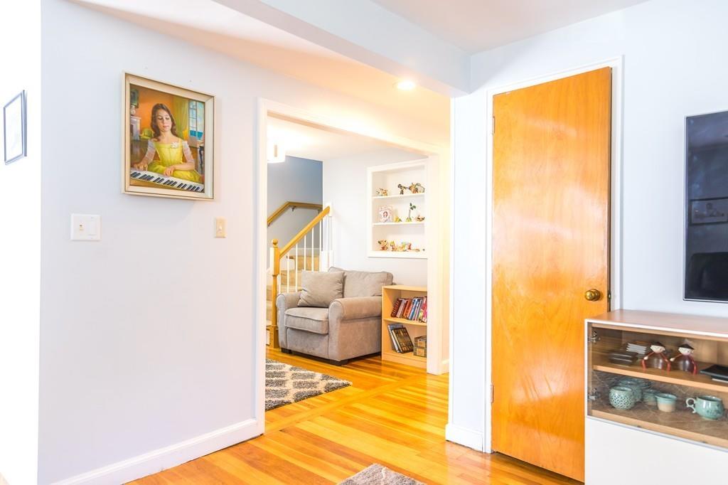 8 East Huckleberry Road Lynnfield, MA 01940 - Photo 16 of 40 Gallery Image 16