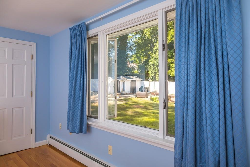 8 East Huckleberry Road Lynnfield, MA 01940 - Photo 18 of 40 Gallery Image 18