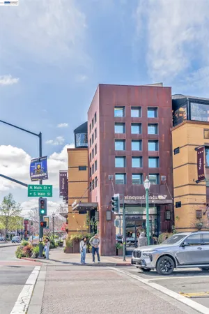 $755,000 | 1201 Alta Vista Drive, Unit 108, Walnut Creek, CA 94596