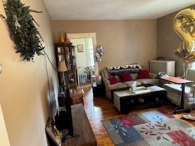 51 Copperfield Road Worcester, MA 01602 - Photo 11 of 33