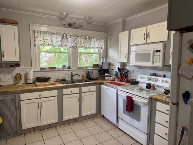 51 Copperfield Road Worcester, MA 01602 - Photo 4 of 33