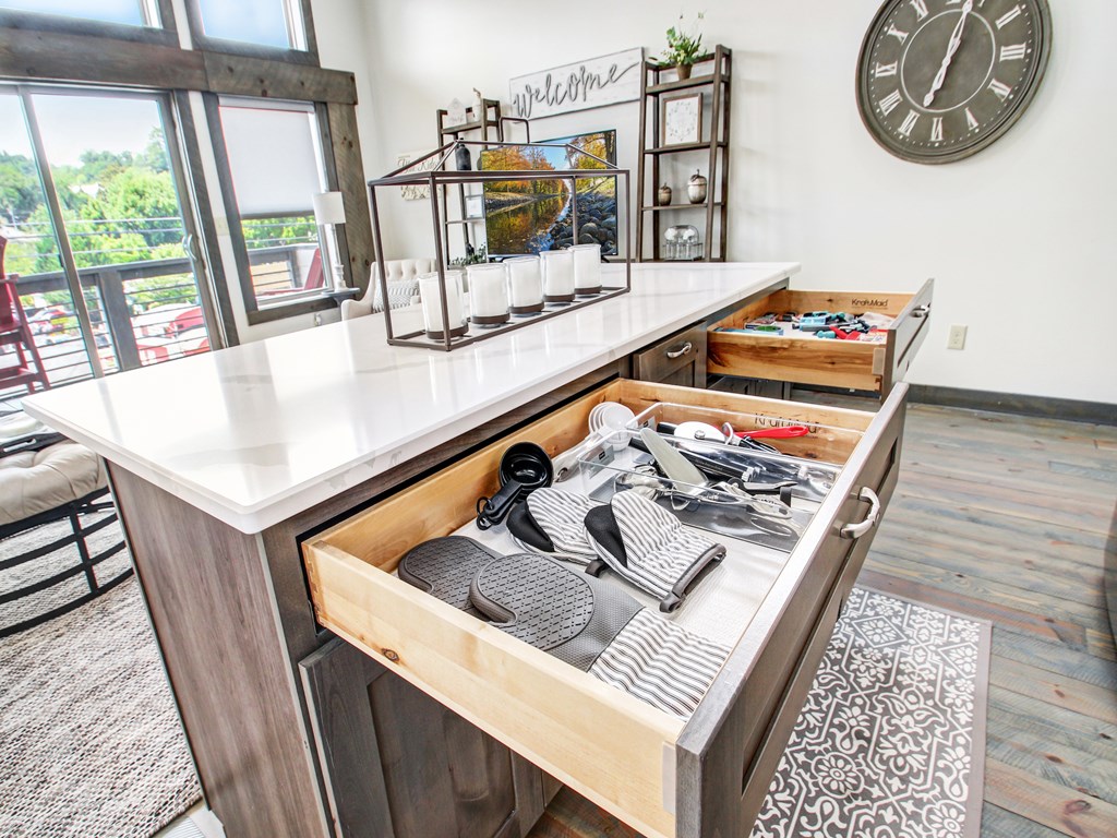 685 East Main Street Blue Ridge, GA 30513 - Photo 13 of 57