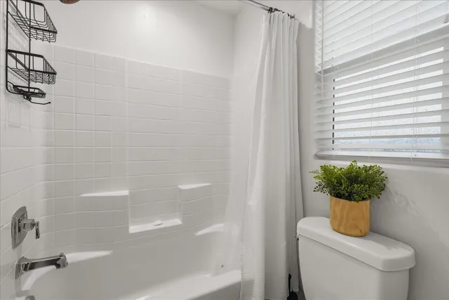 $539,900 | 882 Amanecer Avenue, Clovis, CA 93619