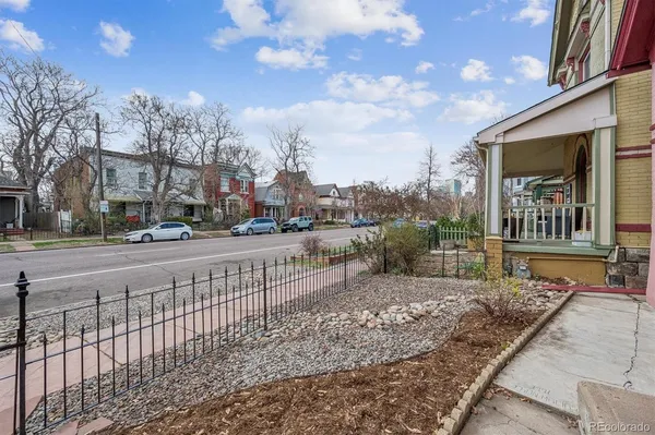 $574,000 | 2747 Stout Street, Denver, CO 80205