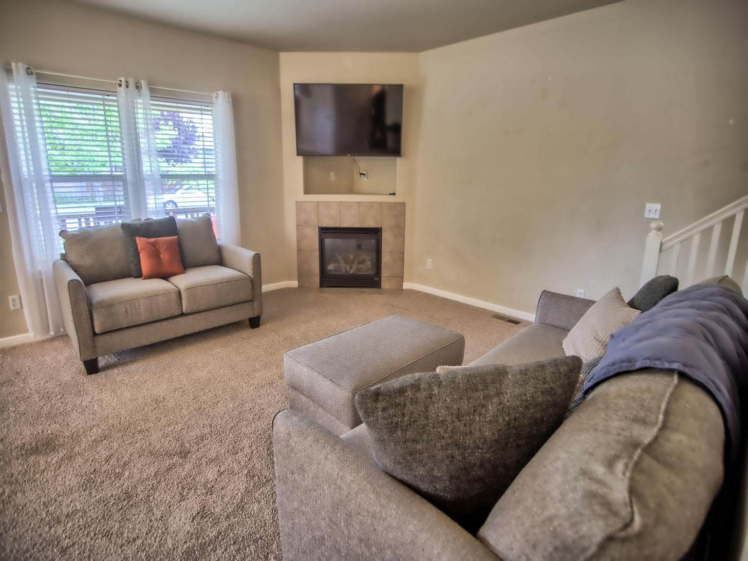 62660 Larkview Road Bend, OR 97701 - Photo 11 of 24 HDR29