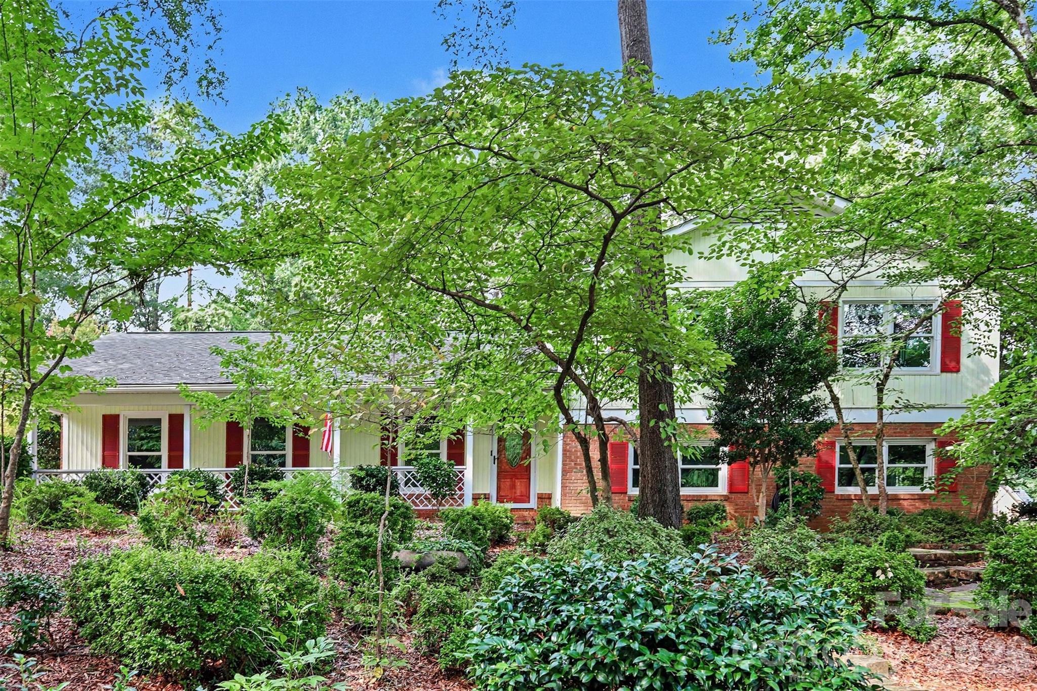 6122 Yellowood Road Charlotte, NC 28210 - Photo 1 of 42 Gallery Image 1