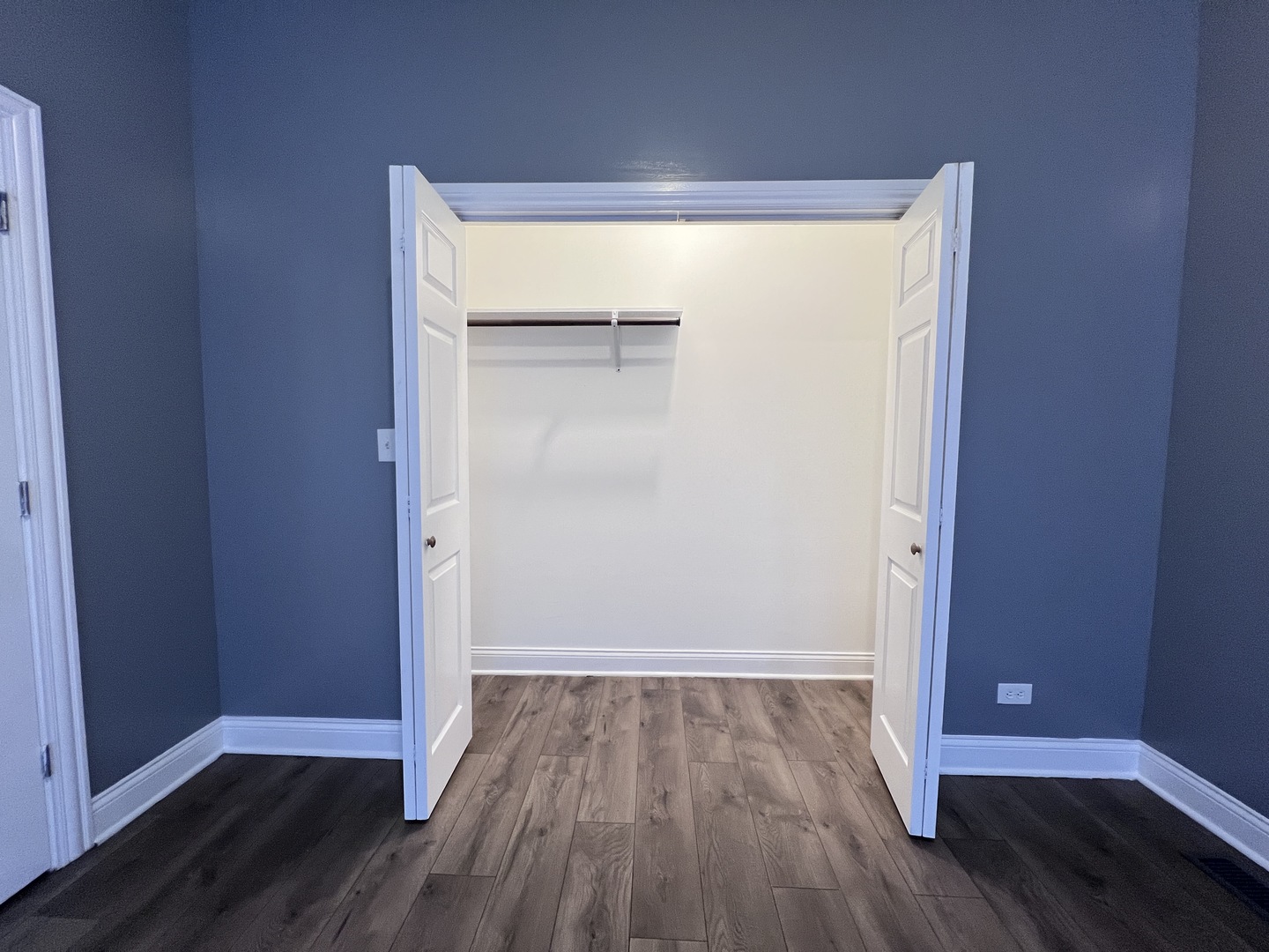 7059 South Normal Boulevard, Unit 1S Chicago, IL 60621 - Photo 8 of 39 Gallery Image 8