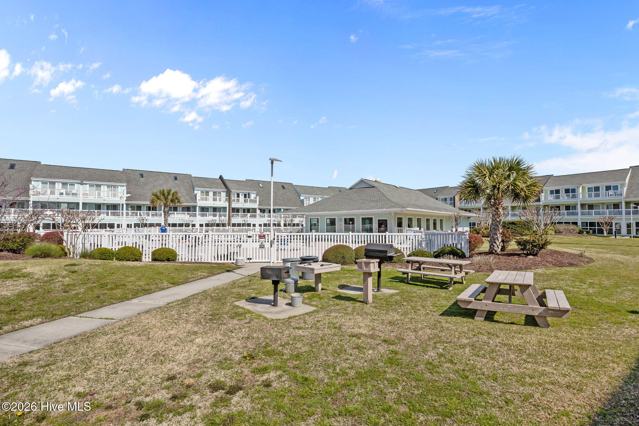 9201 Coast Guard Road, Unit 107 Emerald Isle, NC 28594 - Photo 25 of 49 23-web-or-mls-IMG_7926