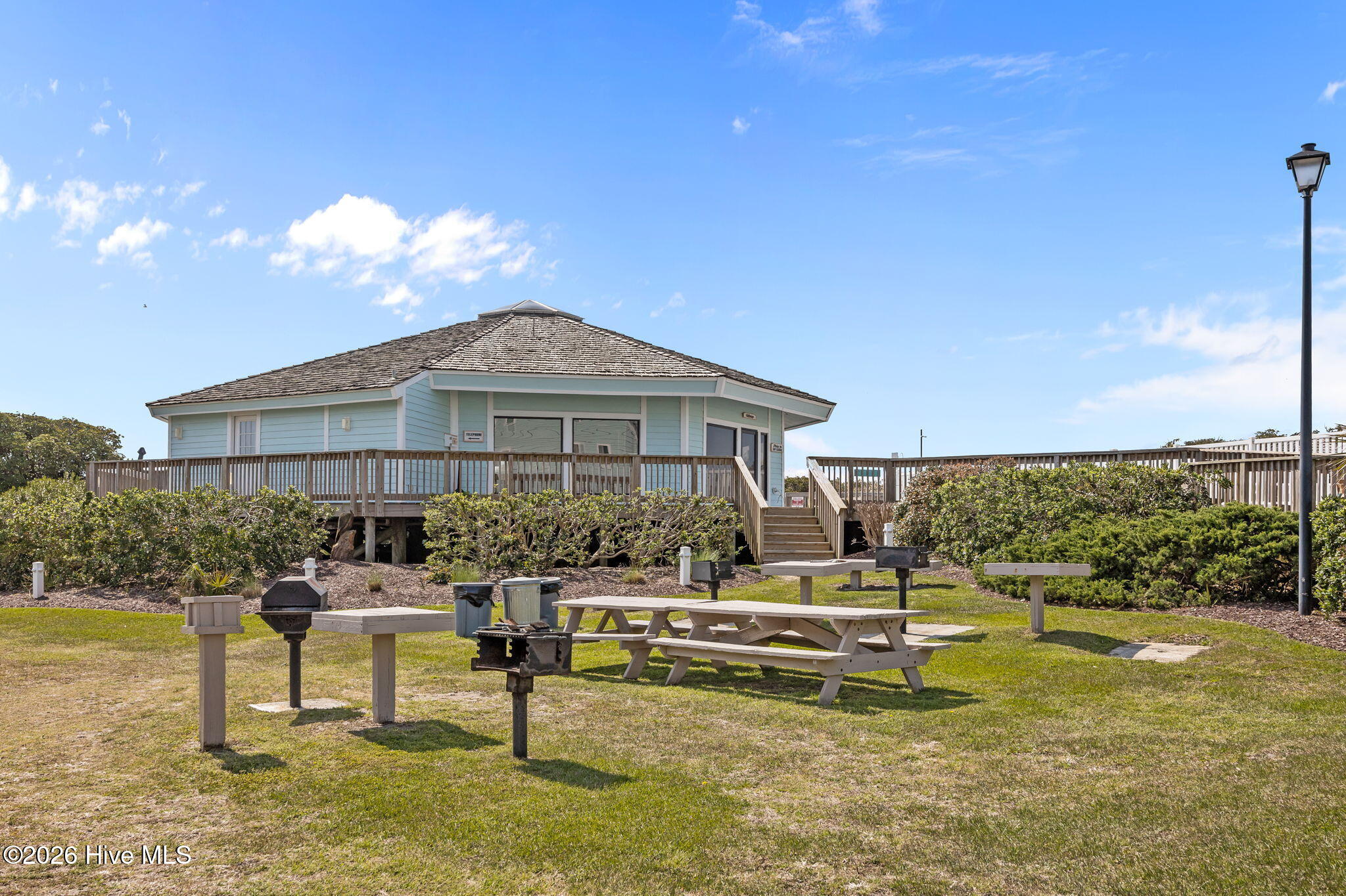 9201 Coast Guard Road, Unit 107 Emerald Isle, NC 28594 - Photo 27 of 49 25-web-or-mls-IMG_7932