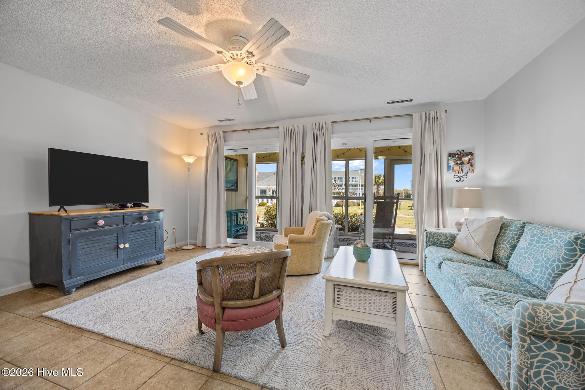 9201 Coast Guard Road, Unit 107 Emerald Isle, NC 28594 - Photo 5 of 49 39-web-or-mls-IMG_7976