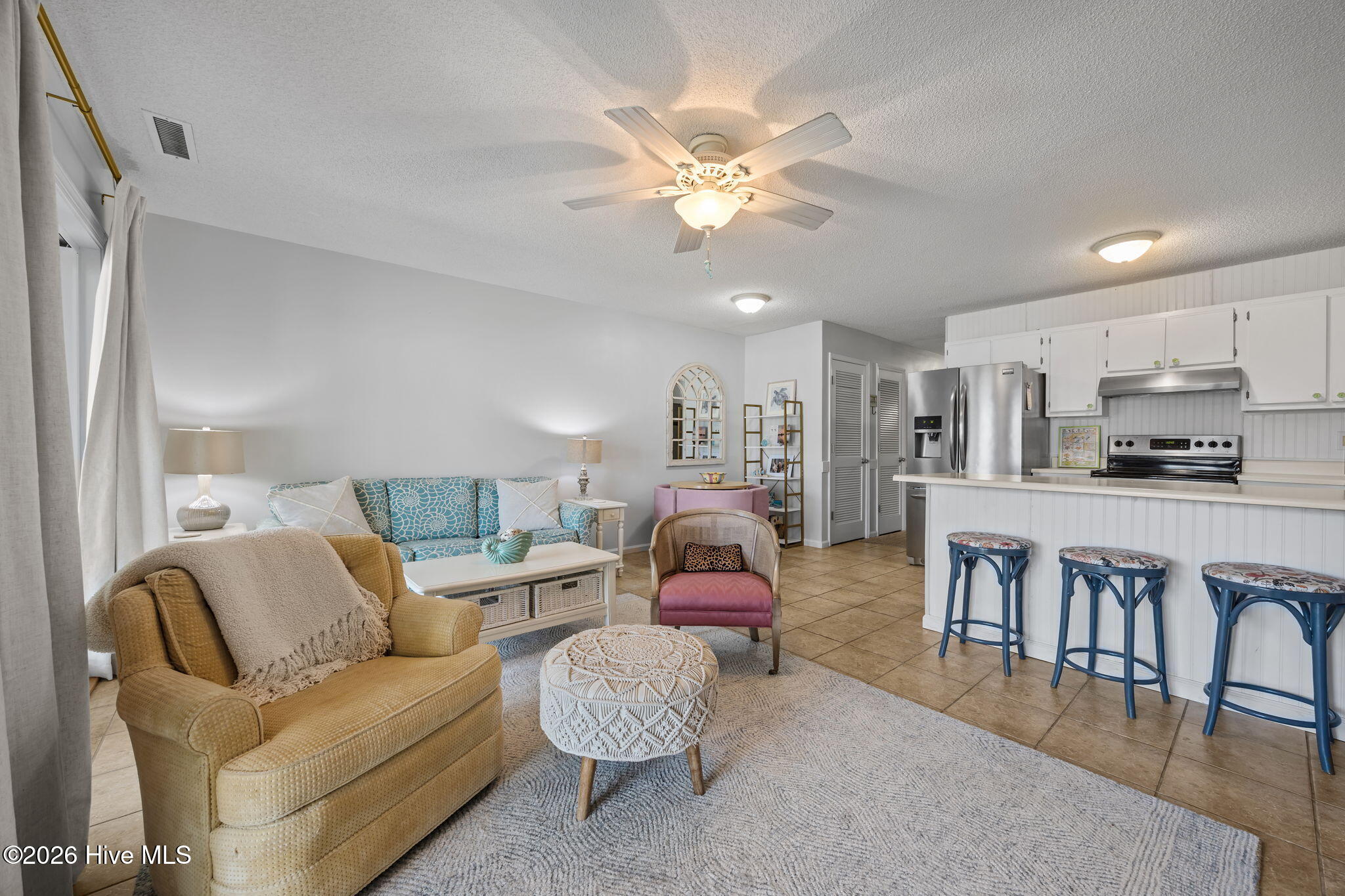 9201 Coast Guard Road, Unit 107 Emerald Isle, NC 28594 - Photo 10 of 49 40-web-or-mls-IMG_7979