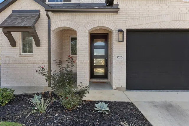 $565,000 | 1020 Highcrest, Georgetown, TX 78628