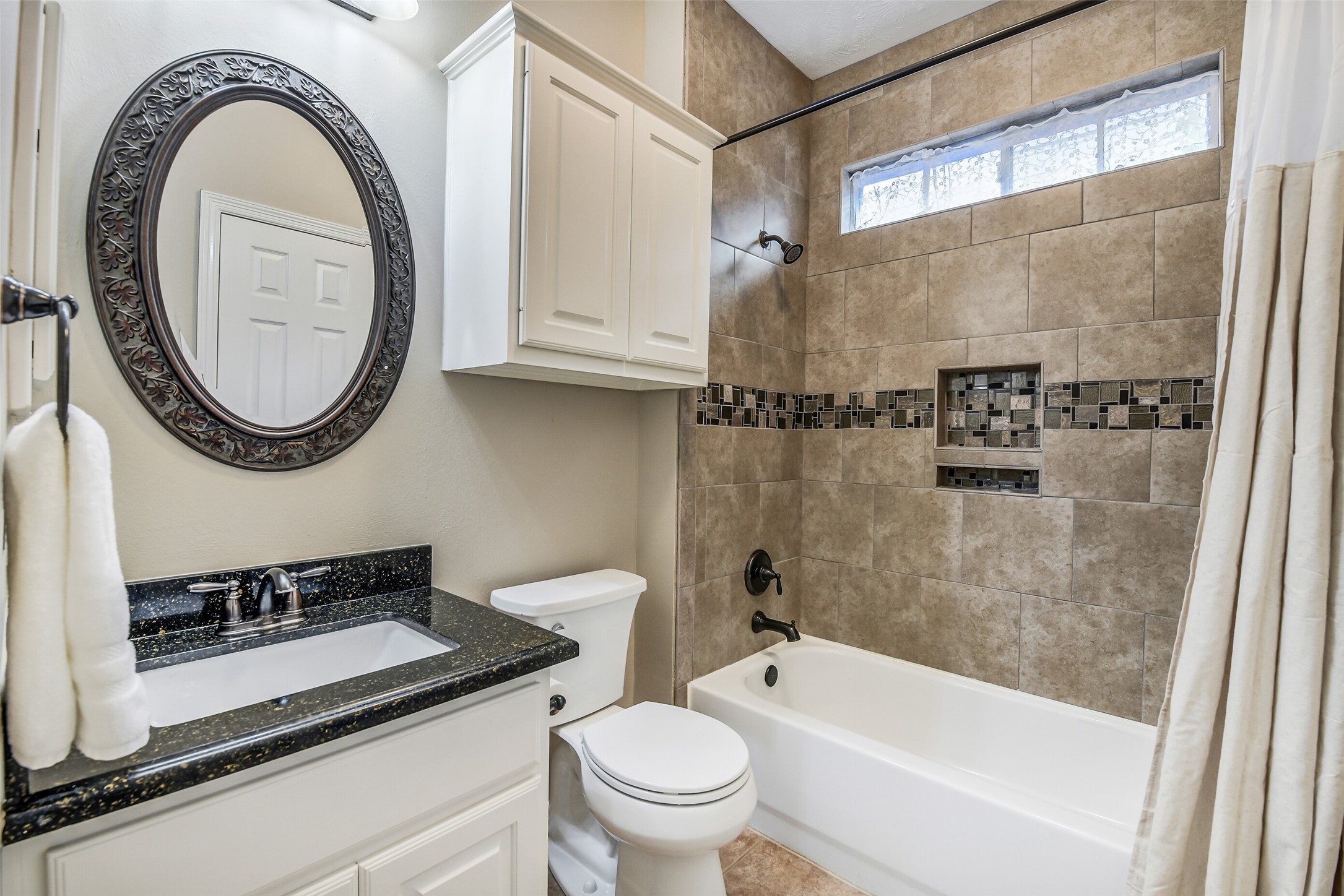 62 North Goldenvine Circle Spring, TX 77382 - Photo 18 of 38