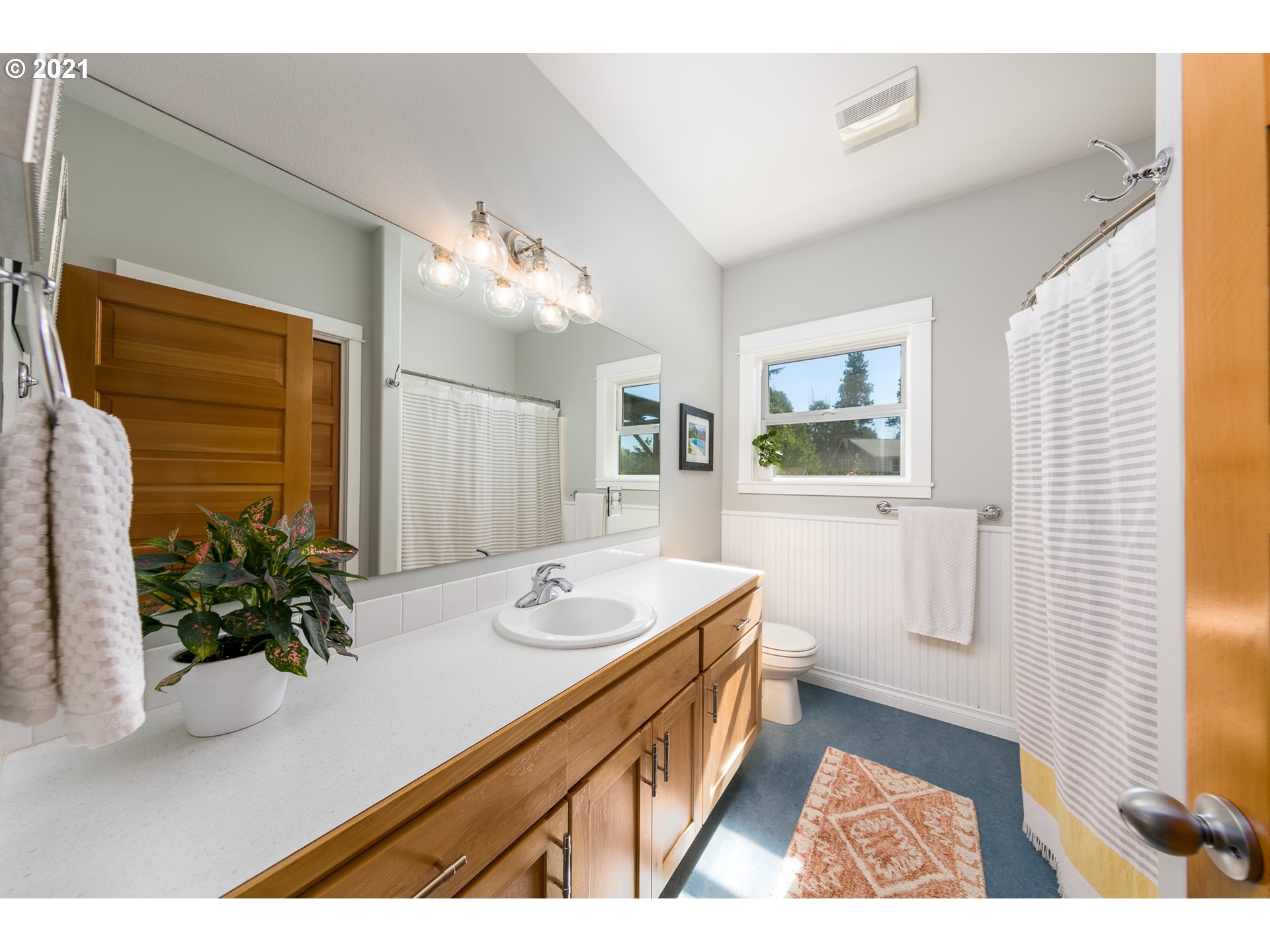 1157 Methodist Road Hood River, OR 97031 - Photo 14 of 32 Gallery Image 14