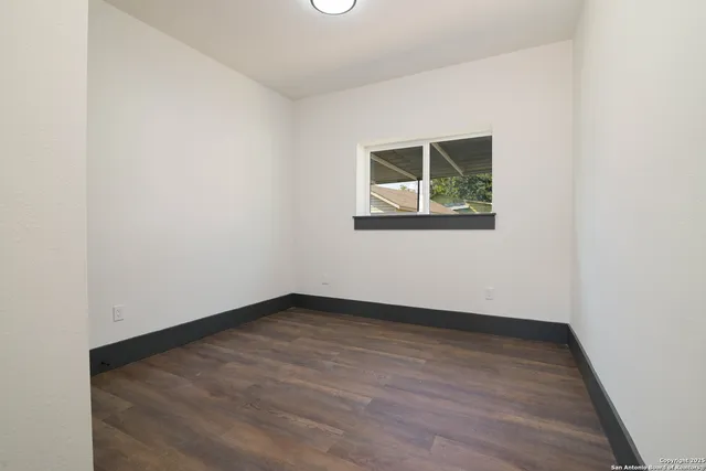 $3,500 | 207 Loretta Place, San Antonio, TX 78210