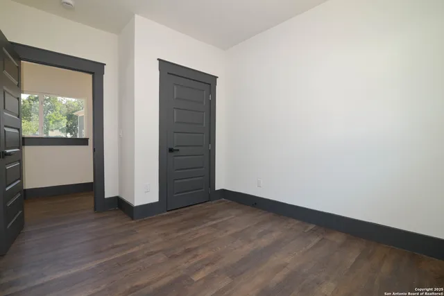 $3,500 | 207 Loretta Place, San Antonio, TX 78210