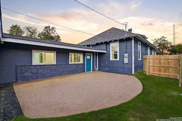 $3,500 | 207 Loretta Place, San Antonio, TX 78210