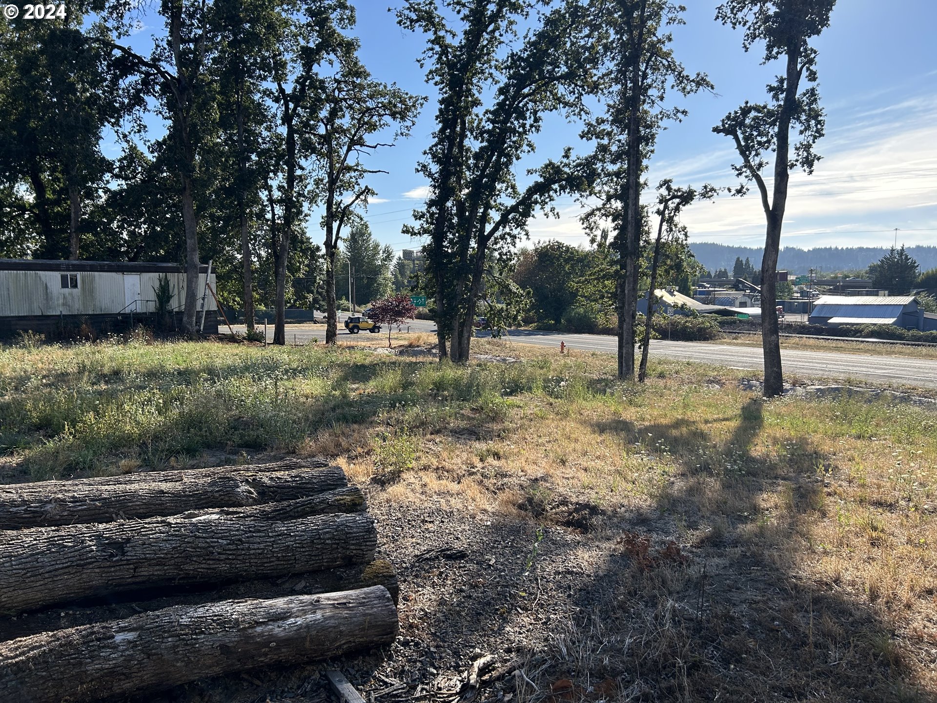 Clackamas River Drive Oregon City, OR 97045 - Photo 10 of 15 a view of backyard with green space