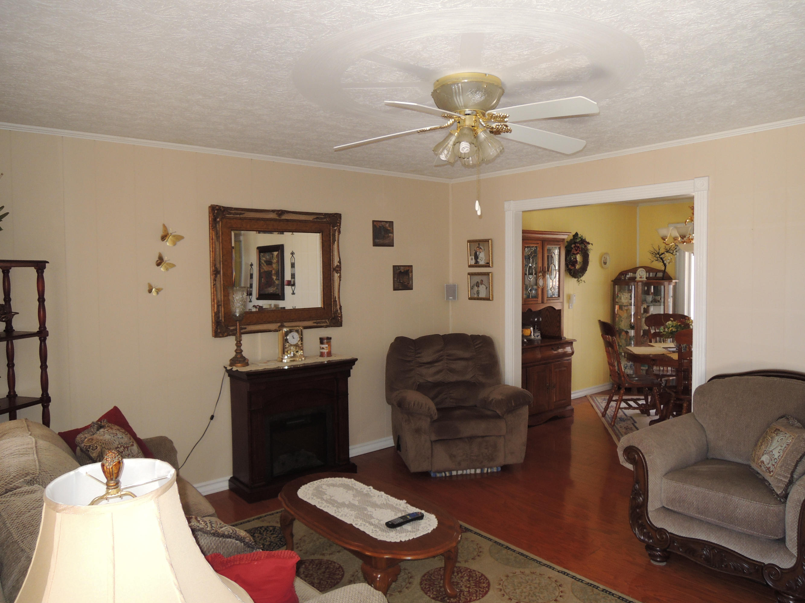530 Mt Helen Road Allardt, TN 38504 - Photo 5 of 13 Voiles 009
