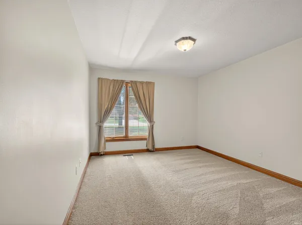 $362,900 | 1908 Bent Tree Court, Auburn, IN 46706