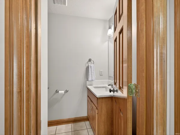 $362,900 | 1908 Bent Tree Court, Auburn, IN 46706