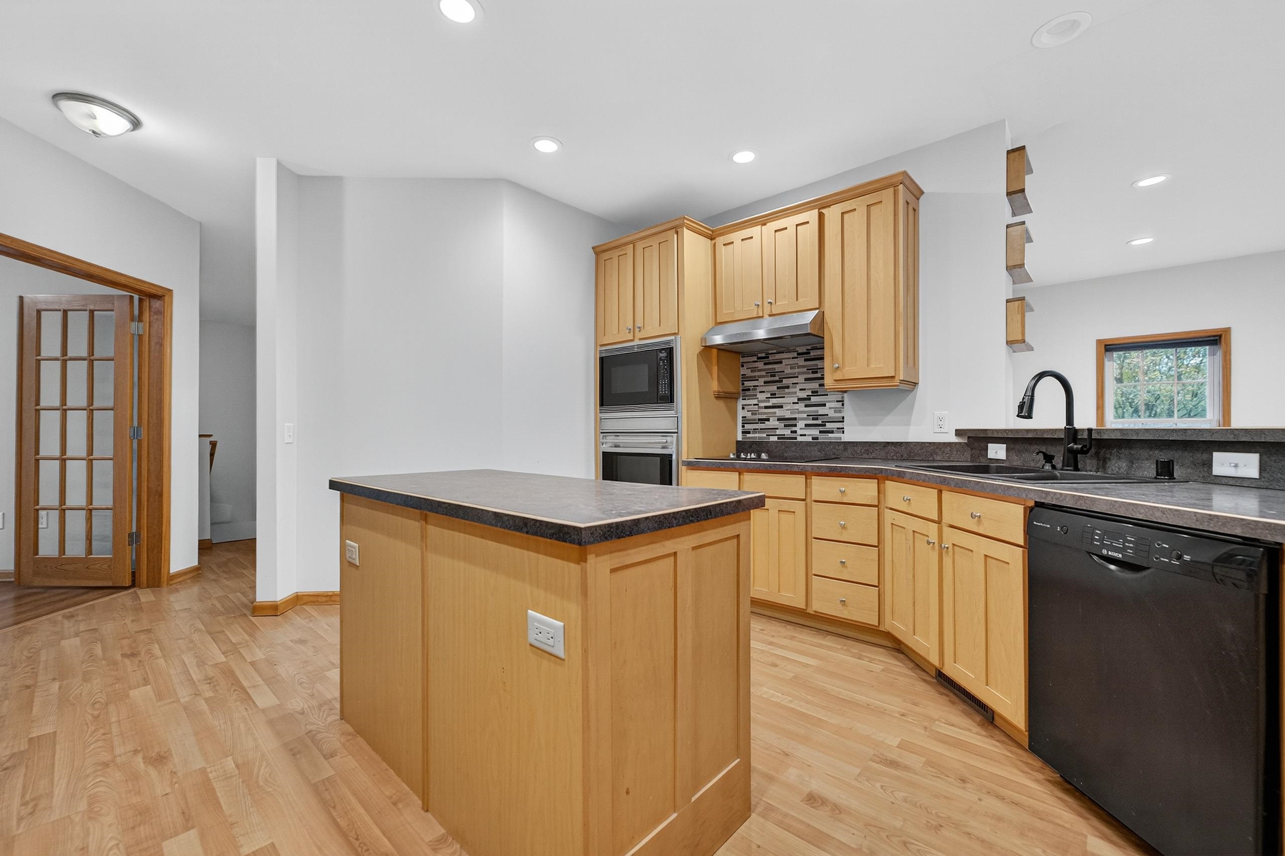 W2691 Zurfluh Road Albany, WI 53502 - Photo 8 of 70