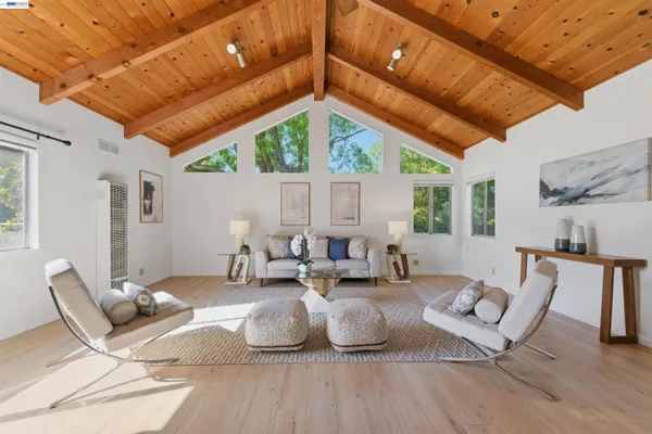 $949,000 | 3586 Somerset Avenue, Castro Valley, CA 94546