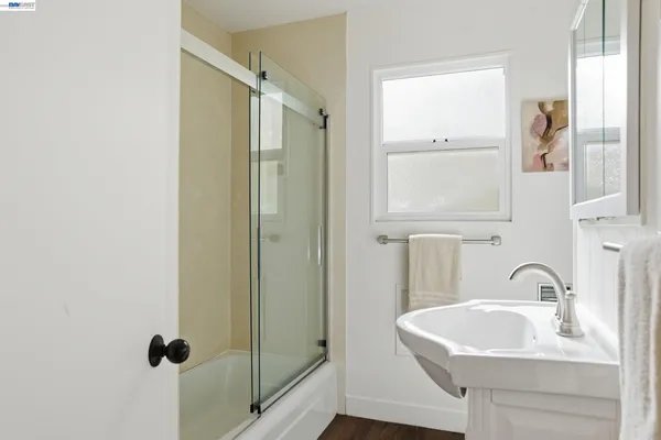 $949,000 | 3586 Somerset Avenue, Castro Valley, CA 94546